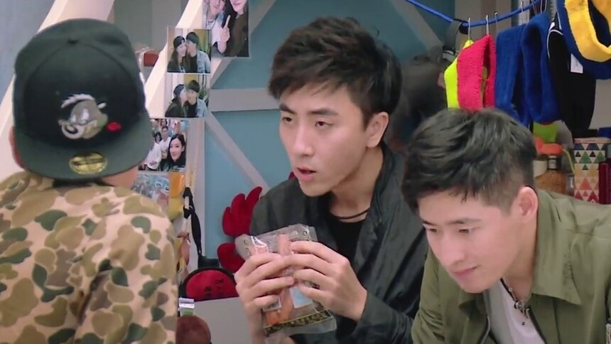 翁炜炜王濛王祖豪空降别墅组队作战复联与铁三角阵营走向成迷