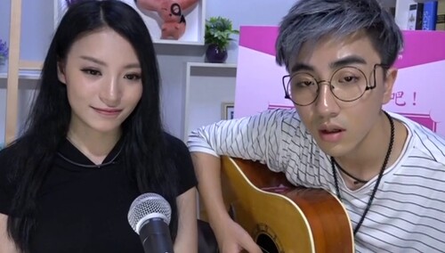 别墅再现完美cp舟奕博献唱何丽粉红满屏