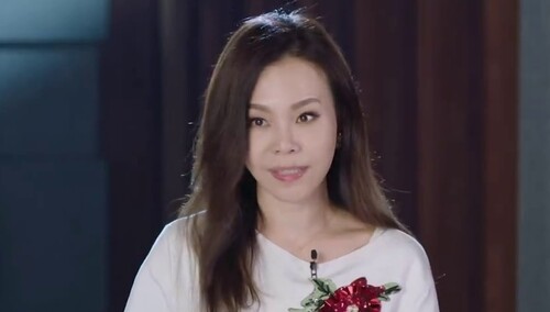 歌手201720170318:彭佳慧《爱上一个不回家的人》 - 高清视频在线观看