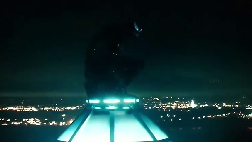 《毒液:致命守护者》片段:毒液惊险跌落高楼-电