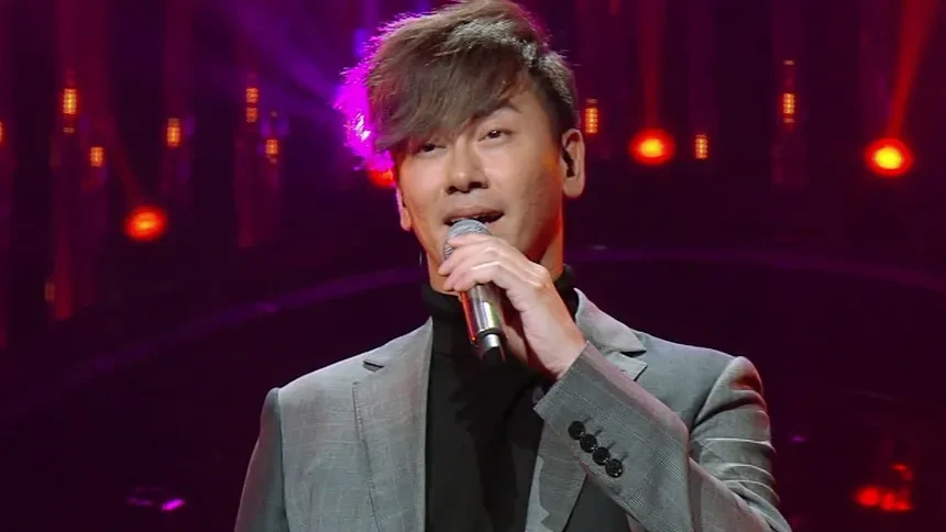 陷入满眼深情不自拔李圣杰痴情演绎离人