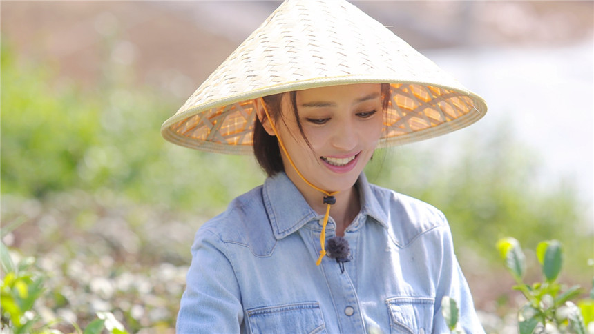 第7期：佟丽娅贤惠乖巧忙不停