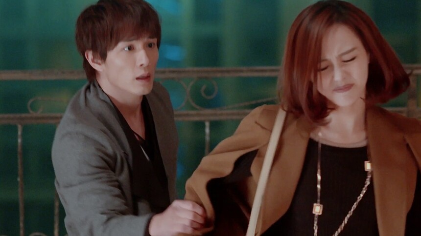 自制独播1080p格子间女人