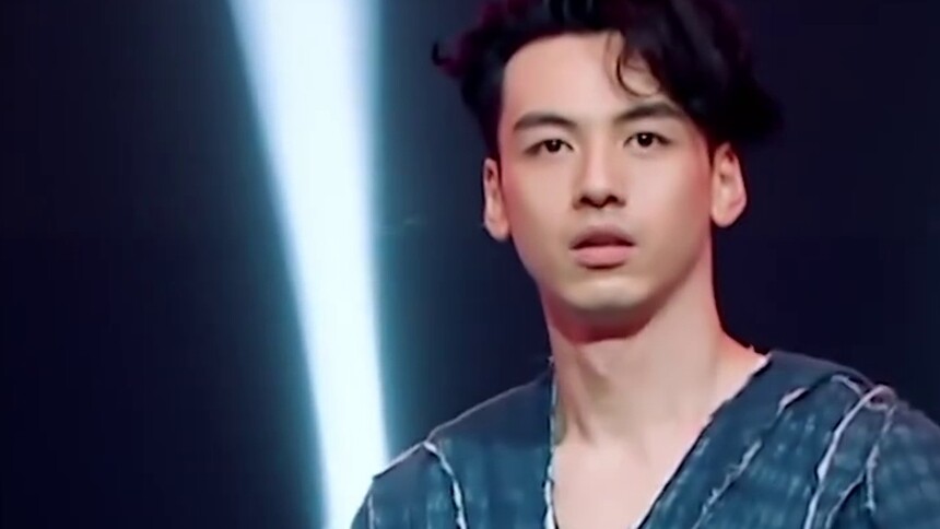 舞蹈风暴竖屏直拍版第5期神仙打架军艺双子星刘迦帅气登场