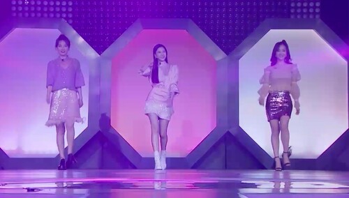 ycyu女团出道首秀甜炸了mg家族成员reaction全揭秘