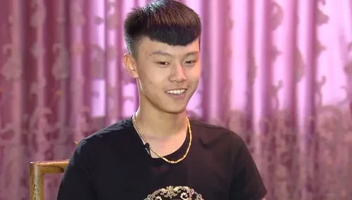 《变形计》看点:暴力少年王晨正乡村舞蹈秀