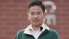 男生吐槽妈妈购物狂