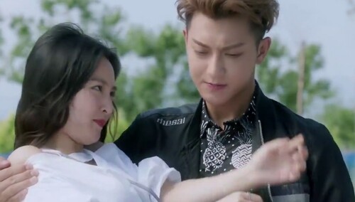 刘一志主演:黄子韬 / 吴倩 / 牛骏峰 / 曹曦月 / 秦岚 / 黄征