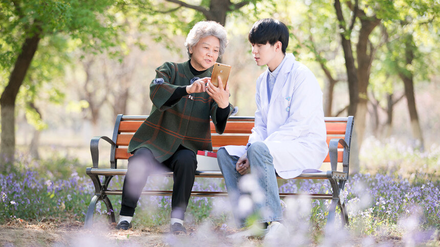 跳过片头片尾50u0�节目简介请和男护士恋爱吧导演:江嘉伟主演