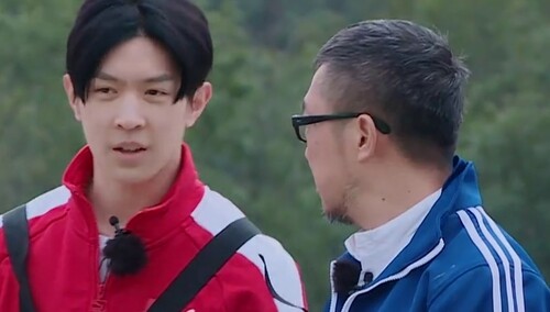 湖南卫视新春点映《父子对对碰》20200125:马伯骞叫板父亲 - 高清视频