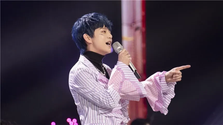 nznd顶牛演唱会无价版第2期:帧帧都是暴击!竖屏舞台直拍超级爽