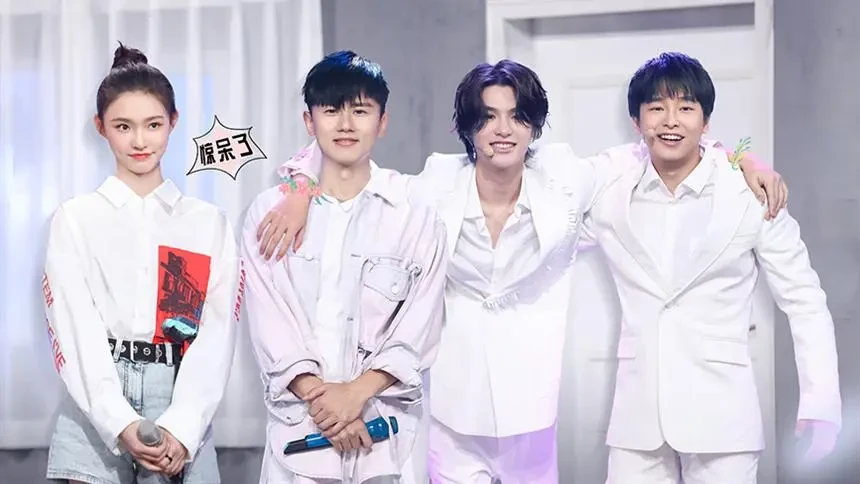 快乐大本营20200502期张杰助阵mv考古大赏杨迪彭昱畅黄明昊爆笑神复刻