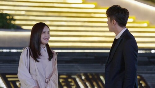 童欣主动拥抱韩子遇