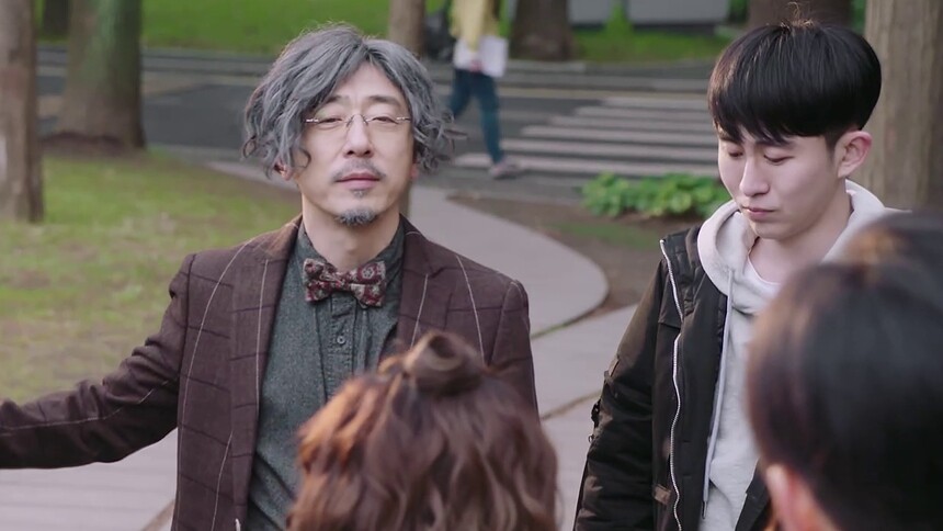 后会有期学生们告别费事儿