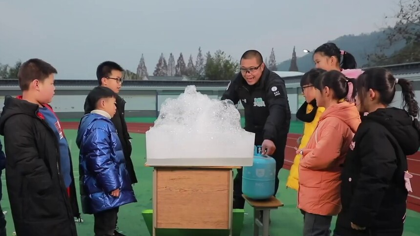 新闻大求真 2021-新闻-高清视频在线观看-芒果tv