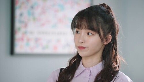 《你好,对方辩友2》第8集看点:一队二队正面刚 牧小鱼和殷楠抢教室