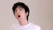 张新成模仿虞书欣“哇哦”