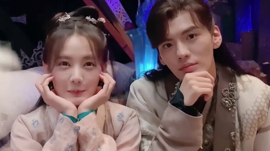 芒果捞星闻 2021:李一桐毕雯珺方辟谣恋情 - 高清视频在线观看 - 芒果