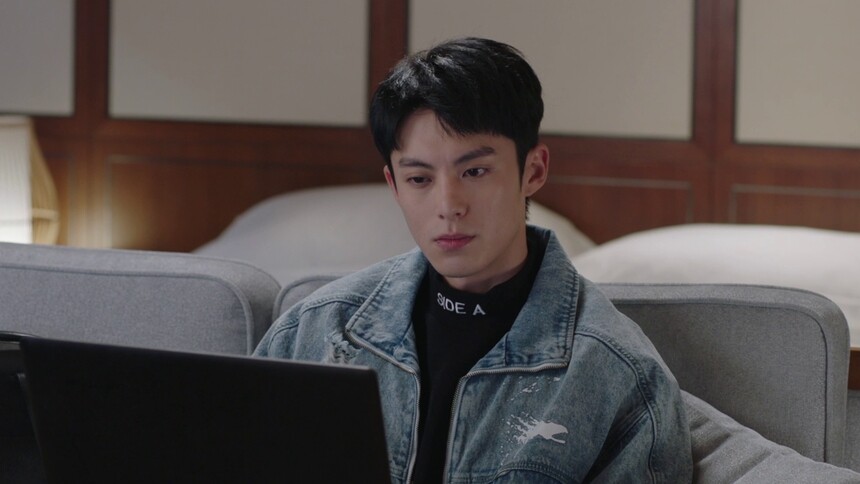 祁晓醋缸来袭不放心沈若歆跟男上司出差