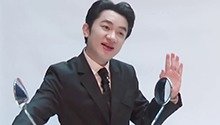 王祖蓝歪头打招呼画面感十足