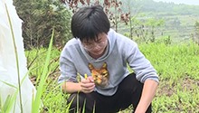 母亲改嫁后失联 错失八年的母爱能否再次回归