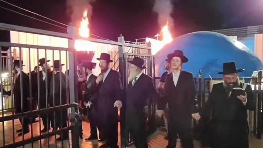 犹太人庆祝篝火节