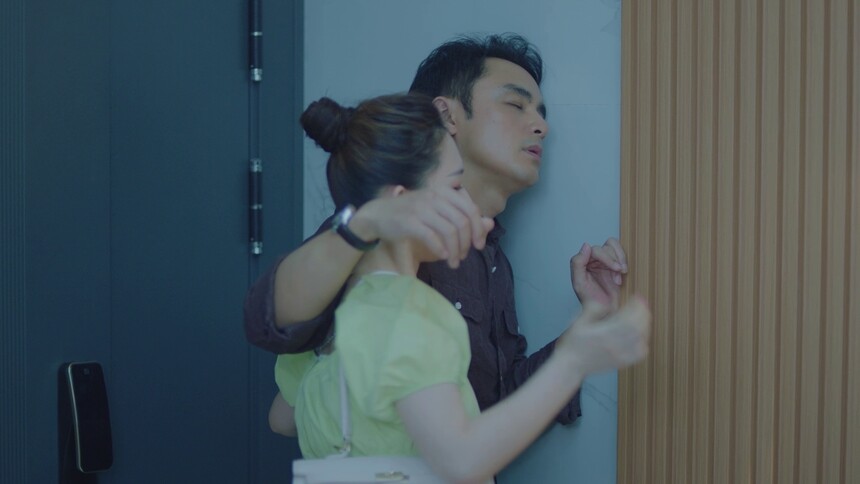 《夏末初见》第38集看点：欧洋子送醉酒林森回家，沈蕾隔门吃飞醋