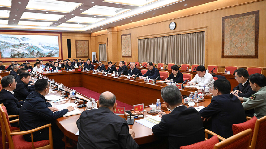 沈晓明主持调度会对浏阳华盛烟花厂爆炸事故后续处置工作再部署 持续深入细致做好善后处置 迅速开展全省安全生产风险隐患排查整治 毛伟明 毛万春参加