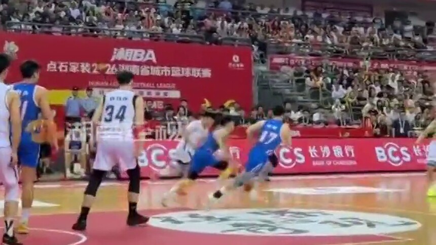 株洲队77:69岳阳队 拿下季后赛首胜 刘伟：进攻可以赢一场球 但防守可以一直赢球