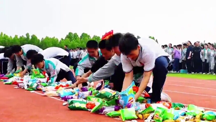 千城百县看中国｜山东成武：趣味减压 助力学子自信迎考