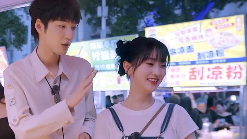 炽夏角色番综第4期：甜蜜定格！包上恩周柯宇拍摄人生四格！